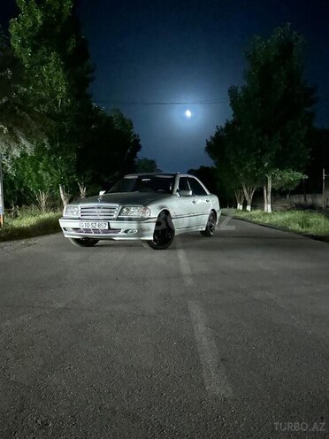 Mercedes C 180 1999, 300,000 km - 1.8 l - İmişli