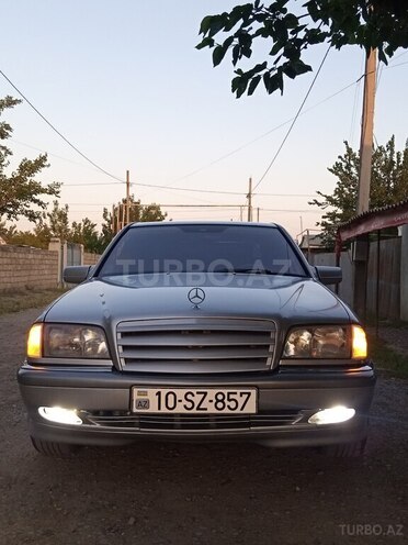 Mercedes C 180 1999, 300,000 km - 1.8 l - İmişli