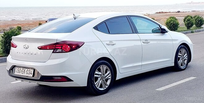 Hyundai Elantra 2019, 116,000 km - 2.0 л - Bakı