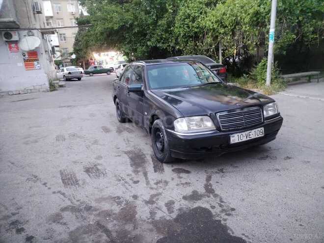 Mercedes C 180 1995, 245,000 km - 1.8 l - Bakı