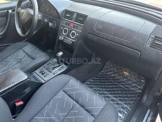 Mercedes C 200 1999, 236,000 km - 2.0 л - Bakı