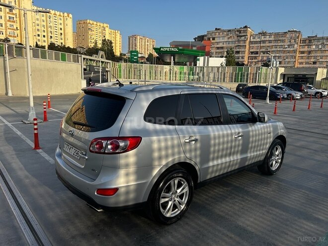 Hyundai Santa Fe 2009, 197,000 km - 2.0 л - Bakı