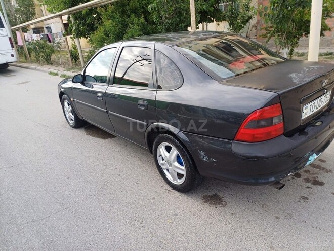Opel Vectra 1997, 526,337 km - 1.8 l - Sumqayıt