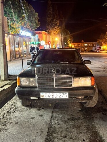 Mercedes 190 1986, 210,000 km - 2.0 l - Şəki
