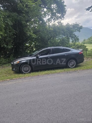 Ford Fusion (North America) 2016, 150,000 km - 2.0 l - Qax
