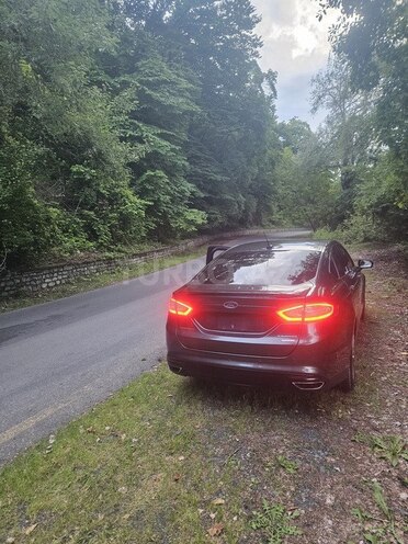Ford Fusion (North America) 2016, 150,000 km - 2.0 l - Qax