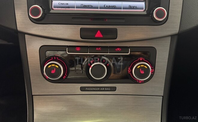 Volkswagen Passat 2013, 222,000 km - 1.8 l - Bakı