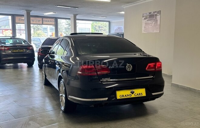 Volkswagen Passat 2013, 222,000 km - 1.8 l - Bakı