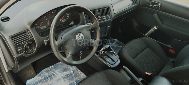 Volkswagen Golf 2003, 157,198 km - 1.6 l - Bakı