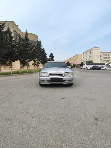 Mercedes C 220 1995, 250,000 km - 2.2 l - Sumqayıt
