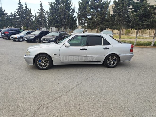 Mercedes C 220 1995, 250,000 km - 2.2 l - Sumqayıt