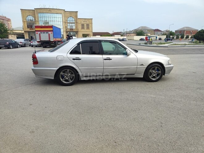 Mercedes C 220 1995, 250,000 km - 2.2 l - Sumqayıt