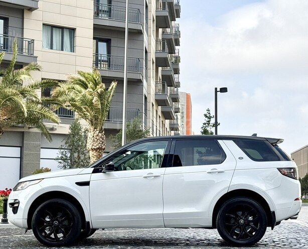 Land Rover Discovery Sport 2015, 176,000 km - 2.0 л - Bakı