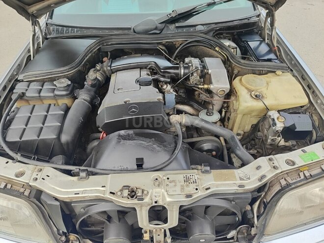 Mercedes C 220 1995, 250,000 km - 2.2 l - Sumqayıt