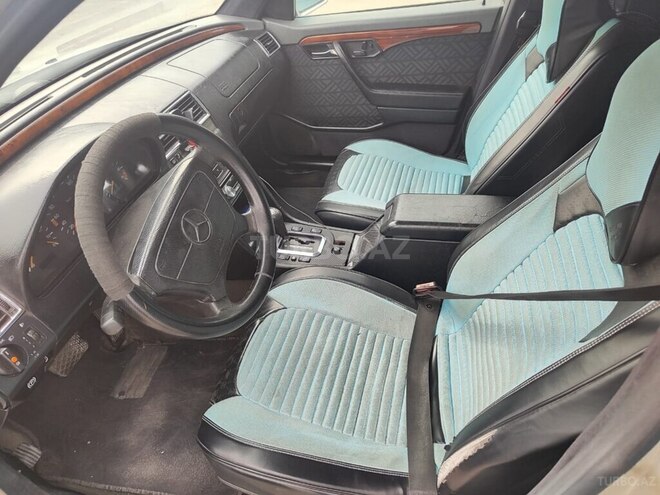 Mercedes C 220 1995, 250,000 km - 2.2 l - Sumqayıt