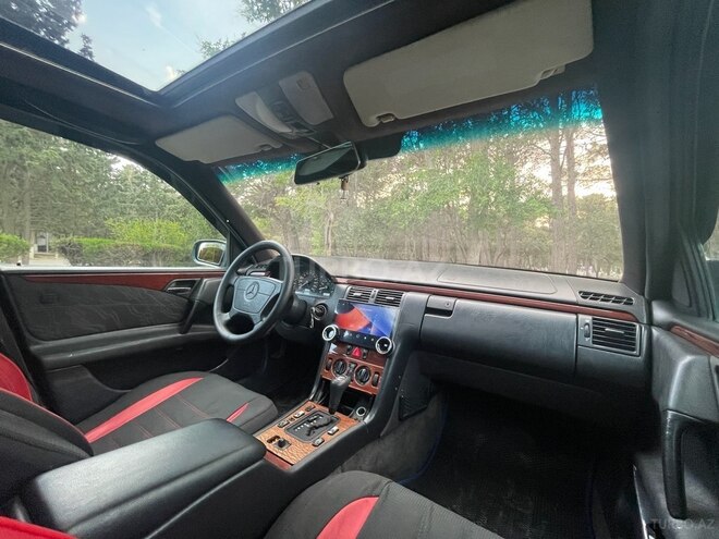 Mercedes E 230 1997, 321,442 km - 2.3 l - Bakı