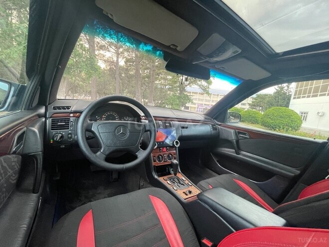 Mercedes E 230 1997, 321,442 km - 2.3 l - Bakı