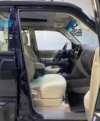 Mitsubishi Pajero 2006, 299,000 km - 3.0 л - Sumqayıt