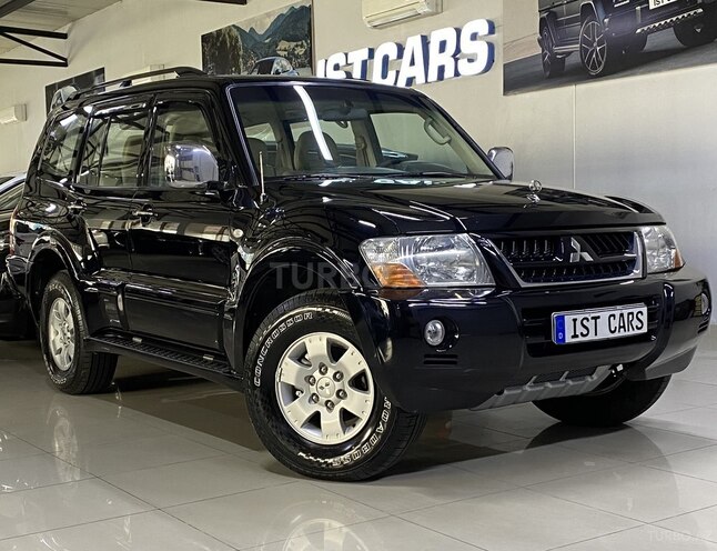 Mitsubishi Pajero 2006, 299,000 km - 3.0 л - Sumqayıt