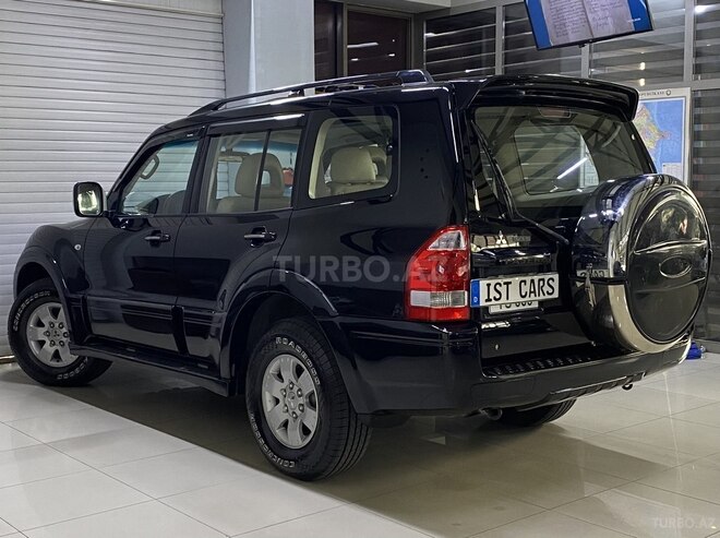 Mitsubishi Pajero 2006, 299,000 km - 3.0 л - Sumqayıt