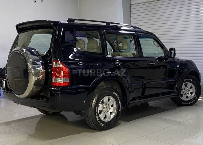 Mitsubishi Pajero 2006, 299,000 km - 3.0 л - Sumqayıt