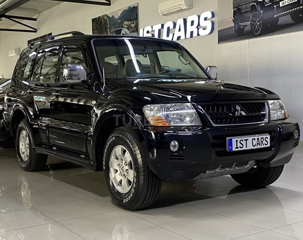 Mitsubishi Pajero 2006, 299,000 km - 3.0 л - Sumqayıt