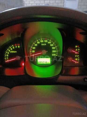 Kia Sportage 2006, 285,000 km - 2.0 л - Gəncə