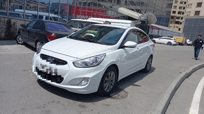 Hyundai Accent 2018, 89,000 km - 1.4 l - Bakı