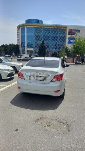 Hyundai Accent 2018, 89,000 km - 1.4 l - Bakı