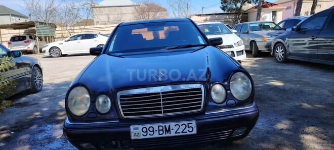 Mercedes E 240 1998, 470,000 km - 2.4 l - Bakı