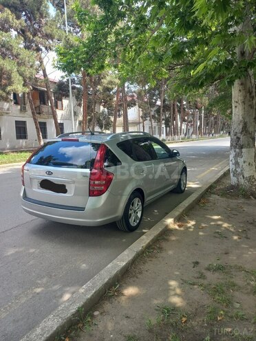 Kia Ceed 2007, 260,000 km - 1.6 l - Şirvan