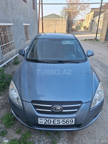 Kia Ceed 2008, 277,000 km - 1.4 l - Gəncə