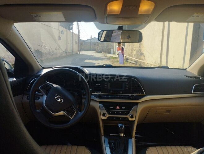 Hyundai Elantra 2016, 99,779 km - 2.0 l - Bakı