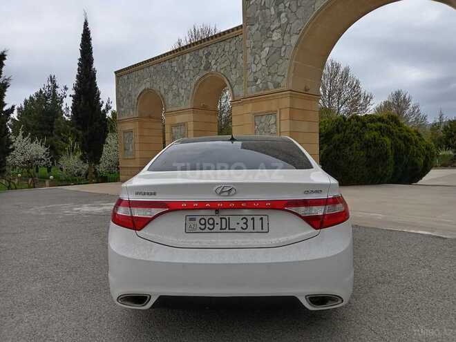 Hyundai Grandeur 2012, 243,000 km - 2.4 l - Qobustan