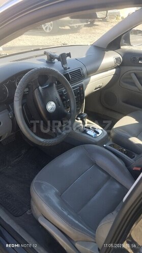 Volkswagen Passat 2003, 250,000 km - 1.8 l - Bakı
