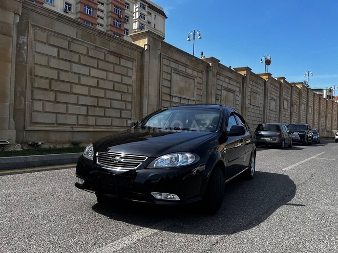 Chevrolet Lacetti-4