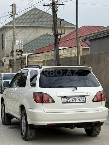 Toyota Harrier 2000, 278,000 km - 2.2 l - Bakı