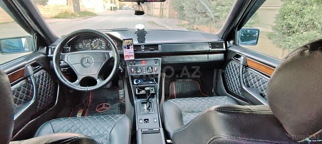 Mercedes E 220 1995, 202,232 km - 2.2 l - Bakı