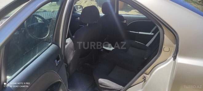 Ford Mondeo 2004, 282,000 km - 2.0 l - Sumqayıt