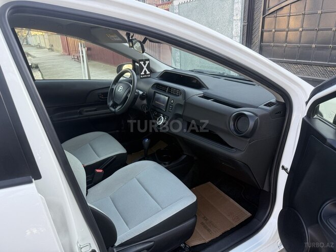 Toyota Aqua 2019, 60,285 km - 1.5 l - Bakı
