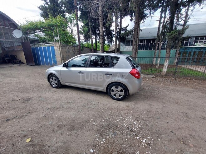Kia Ceed 2007, 197,000 km - 1.4 l - Tovuz