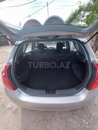 Kia Ceed 2007, 197,000 km - 1.4 l - Tovuz