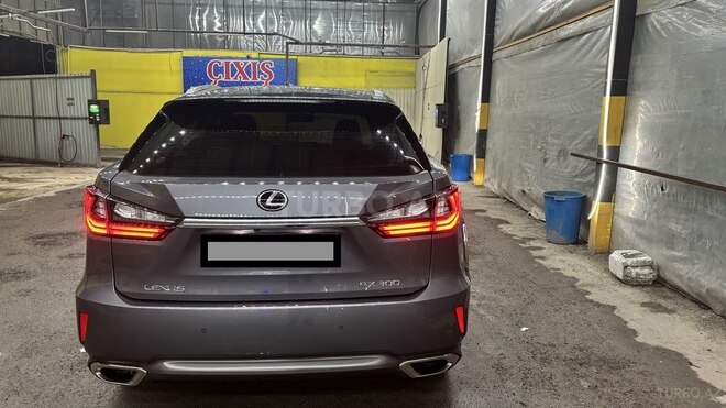 Lexus RX 300 2018, 70,000 km - 2.0 l - Bakı