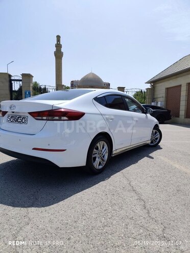 Hyundai Avante 2017, 91,000 km - 1.6 l - Sumqayıt