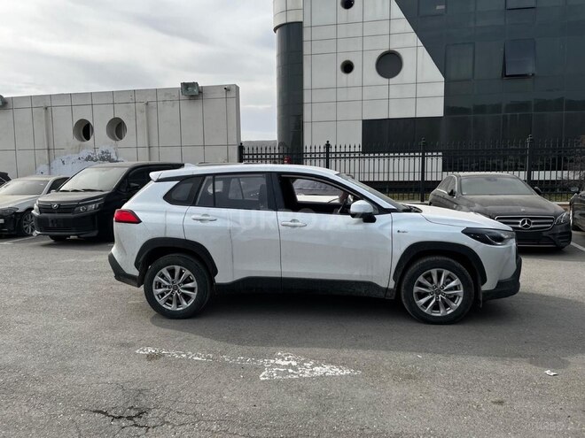 Toyota Corolla Cross 2025, 0 km - 2.0 л - Bakı