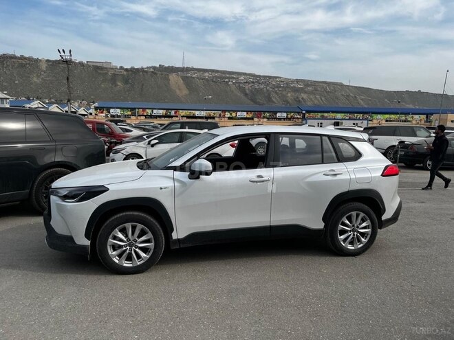 Toyota Corolla Cross 2025, 0 km - 2.0 л - Bakı