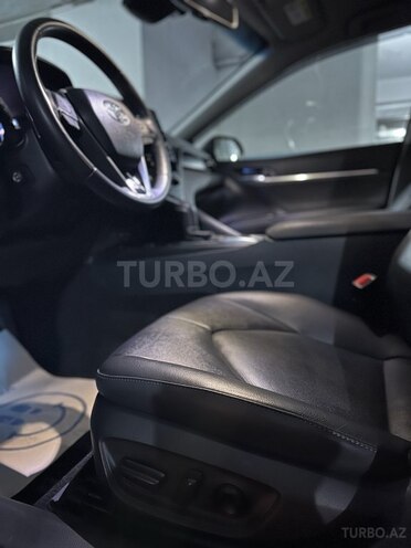 Toyota Camry 2023, 24,500 km - 2.5 l - Bakı