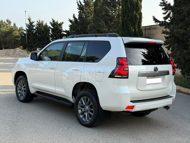 Toyota Land Cruiser Prado 2018, 96,000 km - 2.7 л - Bakı