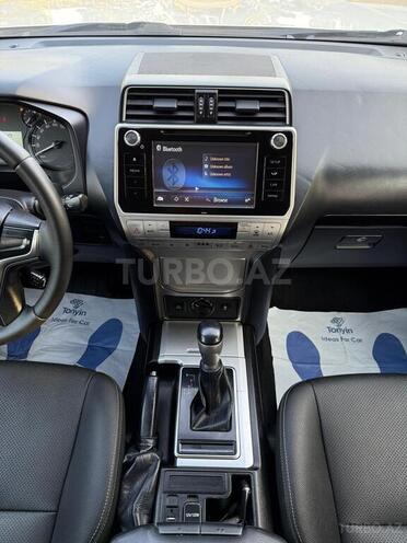 Toyota Land Cruiser Prado 2018, 96,000 km - 2.7 л - Bakı