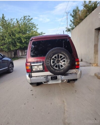 Mitsubishi Pajero 1991, 300,000 km - 2.5 l - Sumqayıt